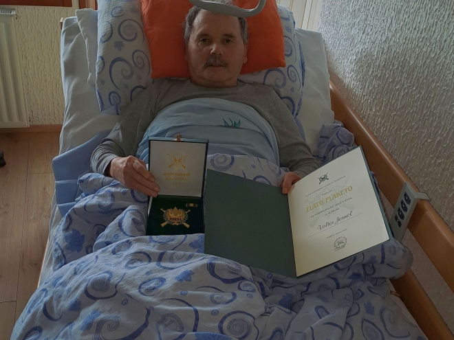 Prejetje Zlate plakete ZVVS na domu 